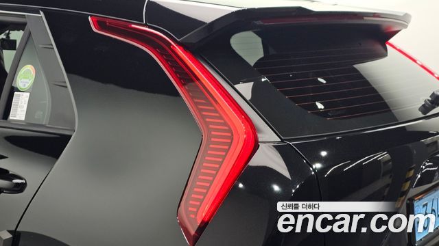 Kia Niro 2024 — photo 9