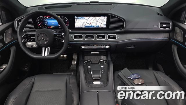 Mercedes-Benz GLE-Class 2025 — photo 10