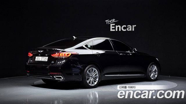 Genesis G80 2019 — photo 2