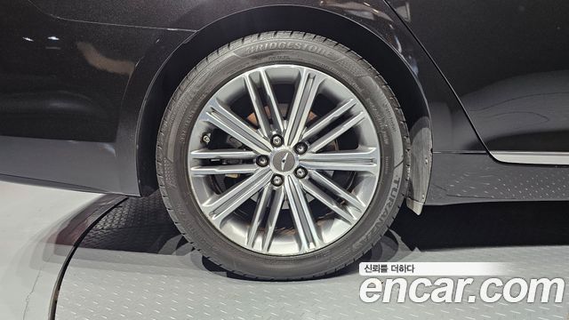 Genesis G80 2019 — photo 5