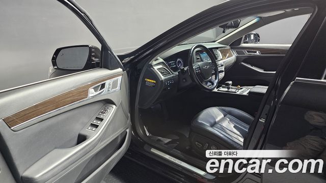 Genesis G80 2019 — photo 13