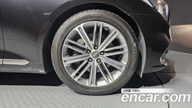 Genesis G80 2019 — photo 7