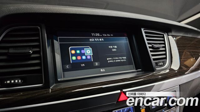 Genesis G80 2019 — photo 31