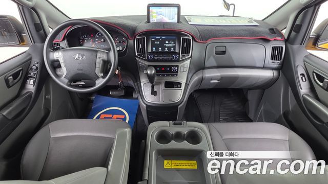 Hyundai Starex 2021 — photo 7
