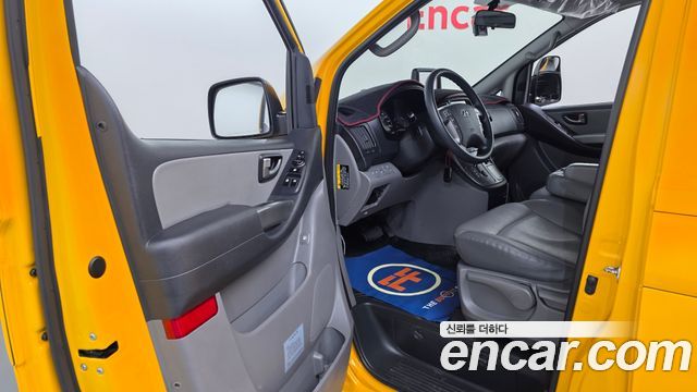Hyundai Starex 2021 — photo 10