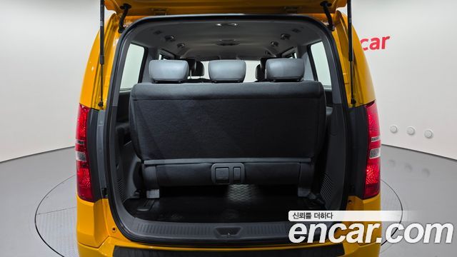 Hyundai Starex 2021 — photo 19