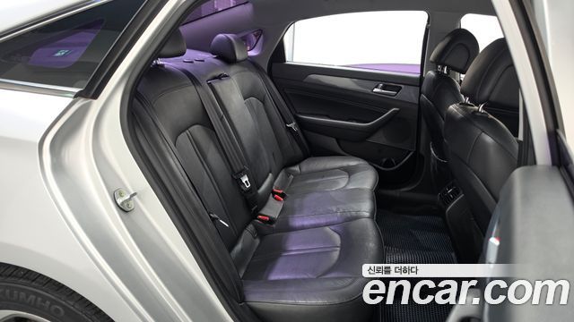 Hyundai Sonata 2015 — photo 12