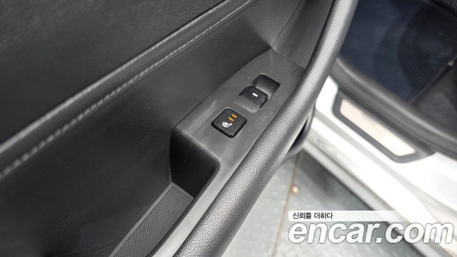Hyundai Sonata 2015 — photo 19