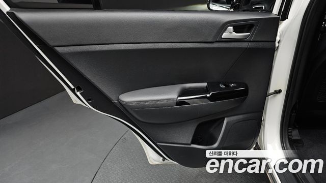 Kia Sportage 2019 — photo 15