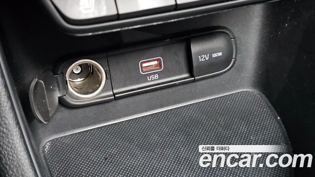 Kia Sportage 2019 — photo 28