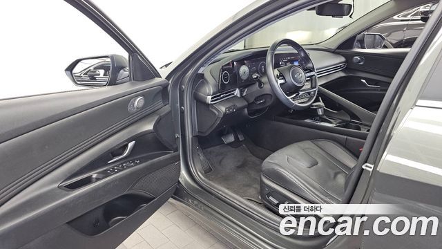 Hyundai AVANTE 2021 — photo 10