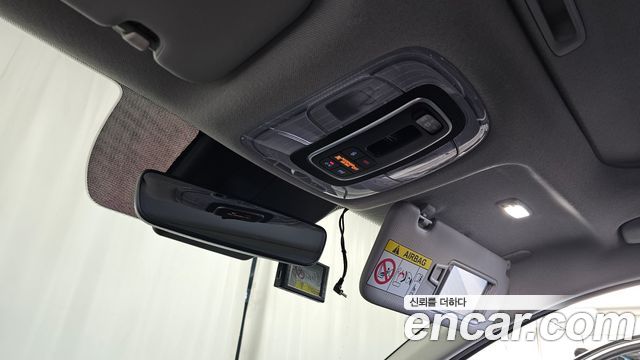 Hyundai AVANTE 2021 — photo 17