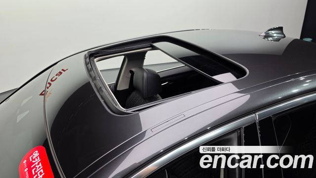 BMW 5-Series 2018 — photo 23