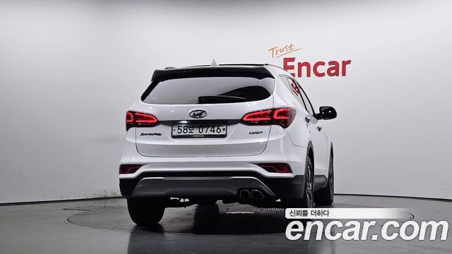 Hyundai Santafe 2016 — photo 4