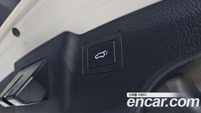 Hyundai Santafe 2016 — photo 23