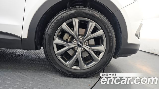 Hyundai Santafe 2016 — photo 7