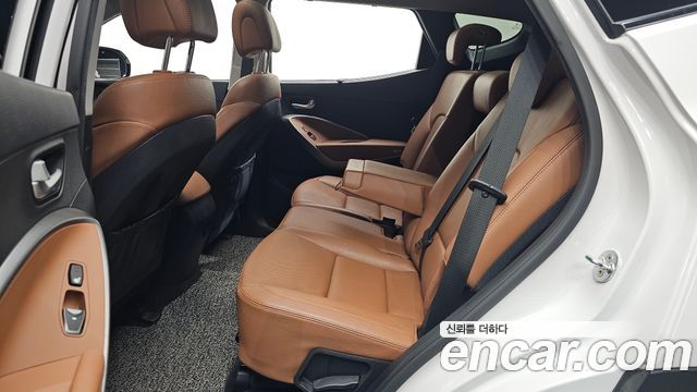 Hyundai Santafe 2016 — photo 27