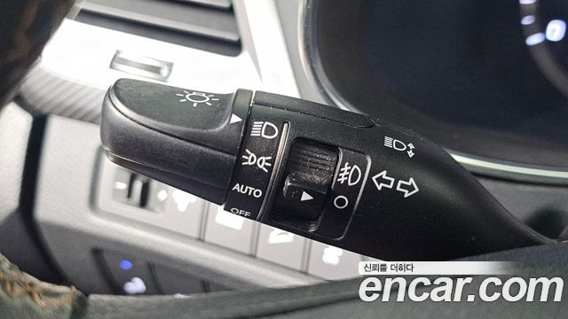 Hyundai Santafe 2016 — photo 31
