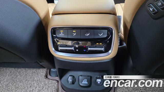 Kia Mohave 2021 — photo 32