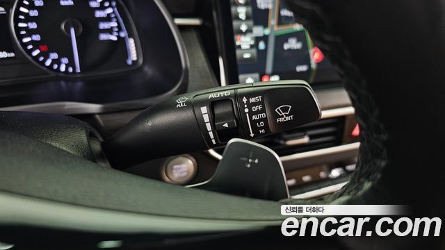 Kia K7 2020 — photo 18