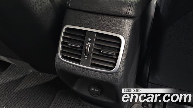 Kia K5 2020 — photo 29
