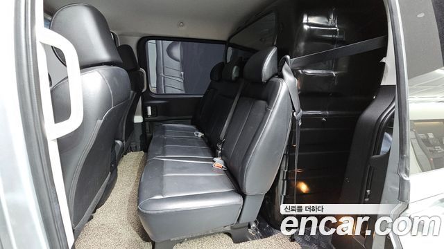 Hyundai Staria 2023 — photo 12