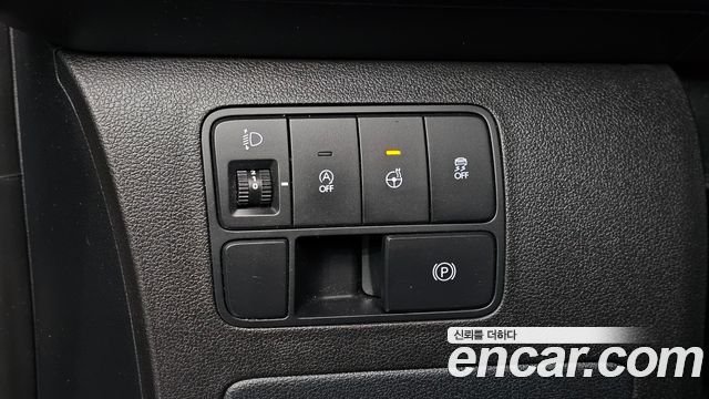 Hyundai Staria 2023 — photo 17