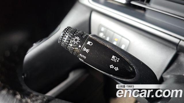 Hyundai Staria 2023 — photo 19