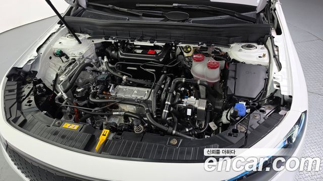 Mercedes-Benz EQB 2026 — photo 6