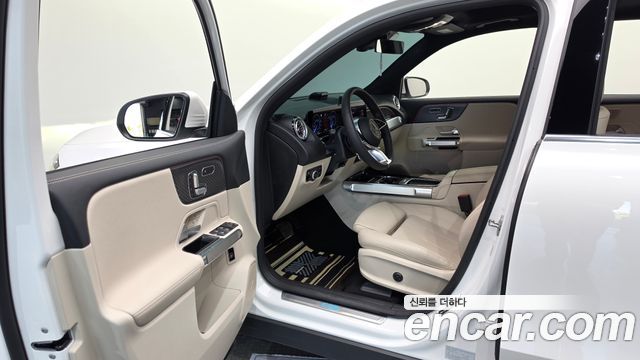 Mercedes-Benz EQB 2026 — photo 13
