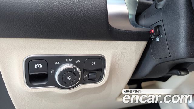 Mercedes-Benz EQB 2026 — photo 24