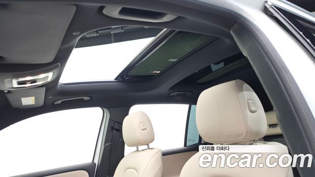 Mercedes-Benz EQB 2026 — photo 25