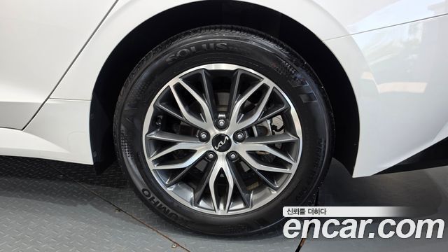 Kia K5 2023 — photo 7