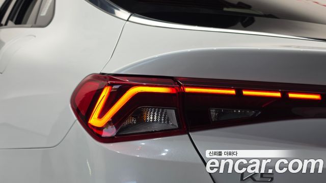Kia K5 2023 — photo 9