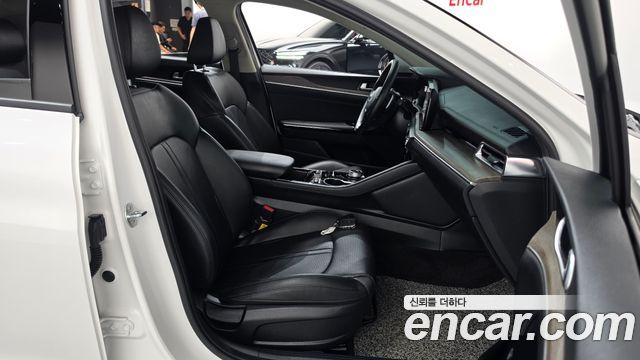 Kia K5 2023 — photo 16