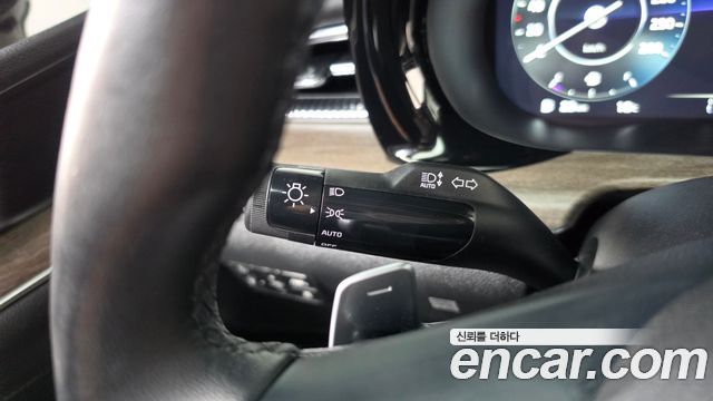 Kia K5 2023 — photo 33