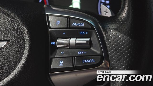 Genesis G70 2018 — photo 25