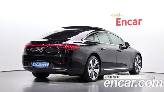 Mercedes-Benz EQS 2022 — photo 2