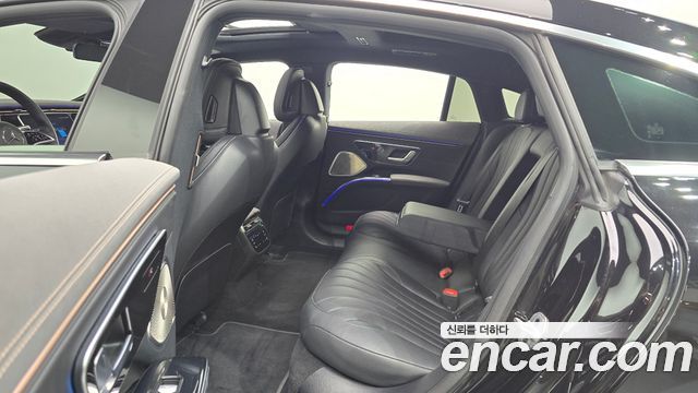 Mercedes-Benz EQS 2022 — photo 17