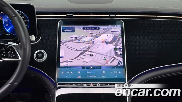 Mercedes-Benz EQS 2022 — photo 25