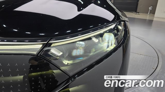 Mercedes-Benz EQS 2022 — photo 8