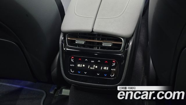 Mercedes-Benz EQS 2022 — photo 30