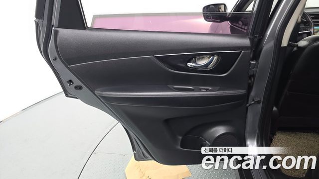 Nissan X-Trail 2018 — photo 15