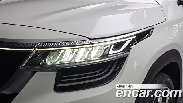 Kia Seltos 2020 — photo 8