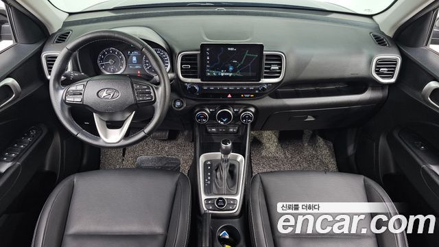Hyundai Venue 2022 — photo 10