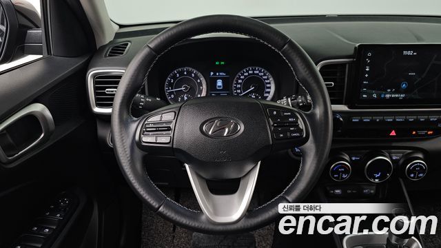 Hyundai Venue 2022 — photo 19