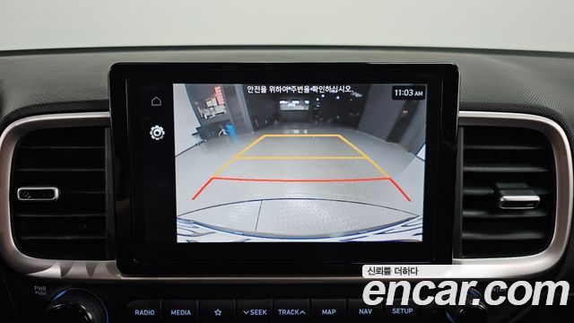 Hyundai Venue 2022 — photo 21