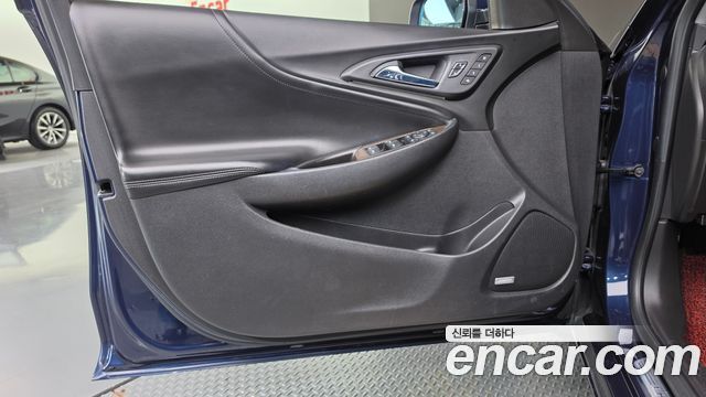 Chevrolet Korea Malibu 2018 — photo 14