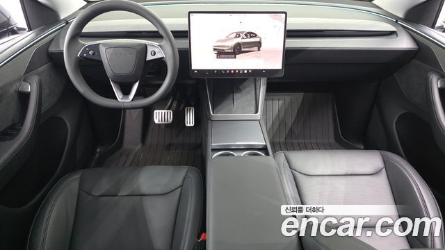 Tesla Model Y 2025 — photo 7