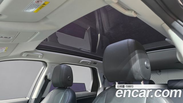 Land Rover Discovery Sport 2016 — photo 19